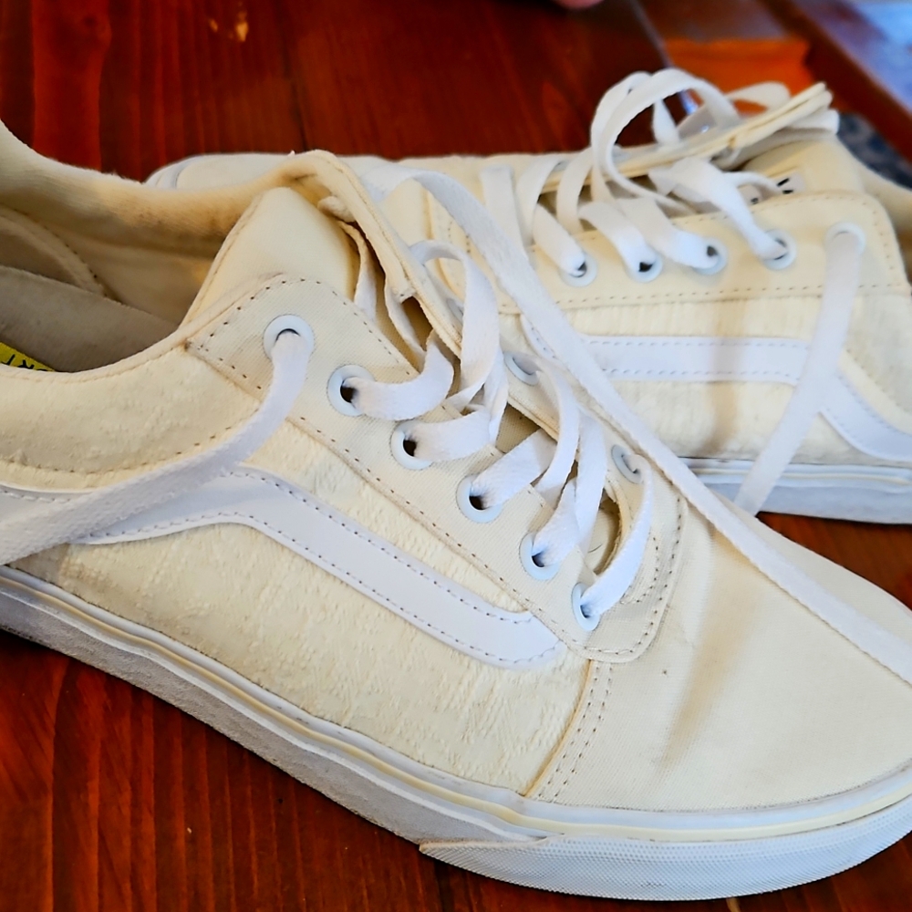 Vans Ward Deluxe Sneaker (Women)